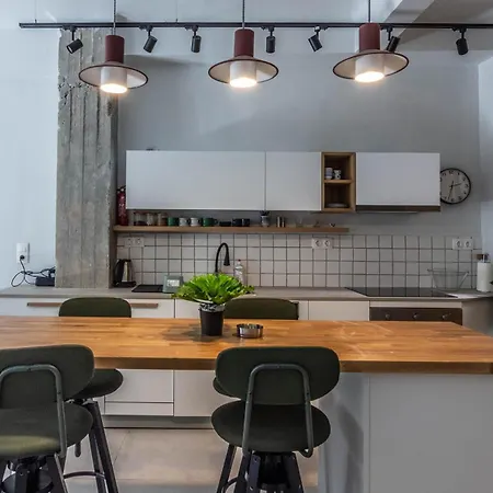 Apartment Aris *