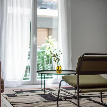 Aris Apartment *